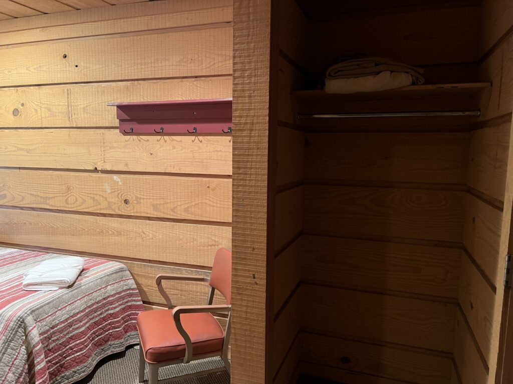 gilmont-camp-conference-lodge-gallery-6@2x