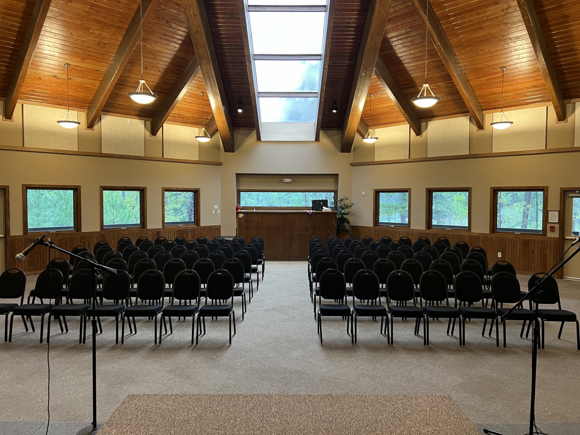 gilmont-conference-center-building-gallery-14@2x