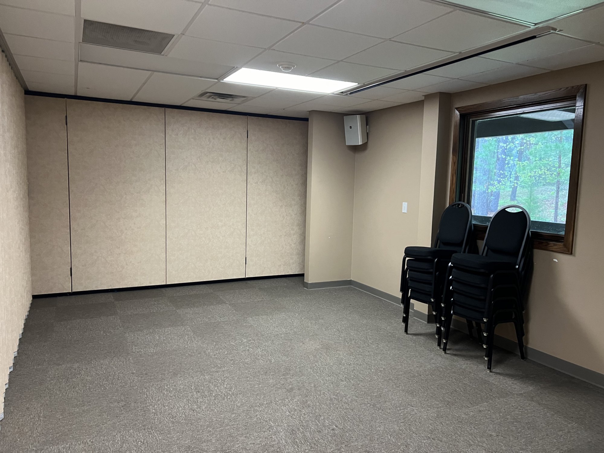 gilmont-conference-center-building-gallery-15@2x